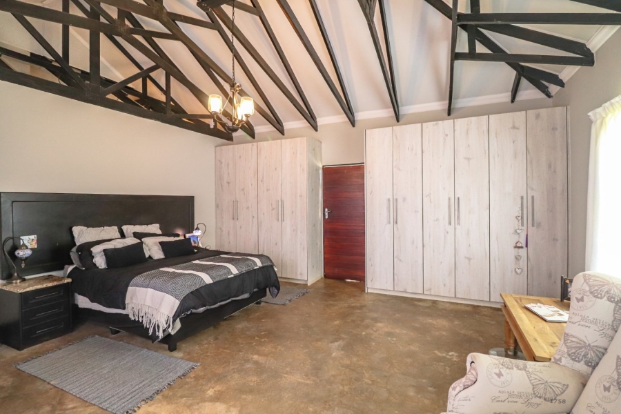 Commercial Property for Sale in La Hoff North West